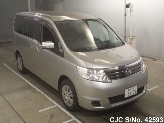 2010 Nissan / Serena Stock No. 42593