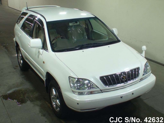 2002 Toyota / Harrier Stock No. 42632