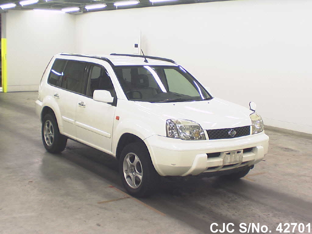 2001 Nissan XTrail Pearl for sale Stock No. 42701 Japanese Used