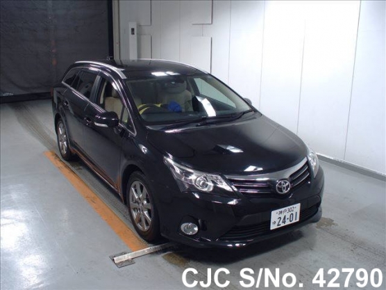 2013 Toyota / Avensis Stock No. 42790