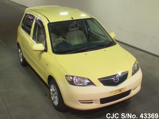 2002 Mazda / Demio Stock No. 43369