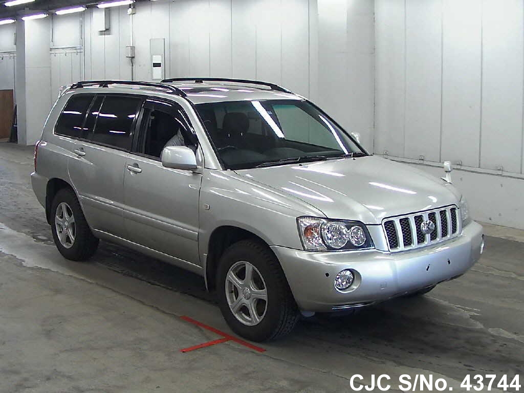Toyota kluger 2001