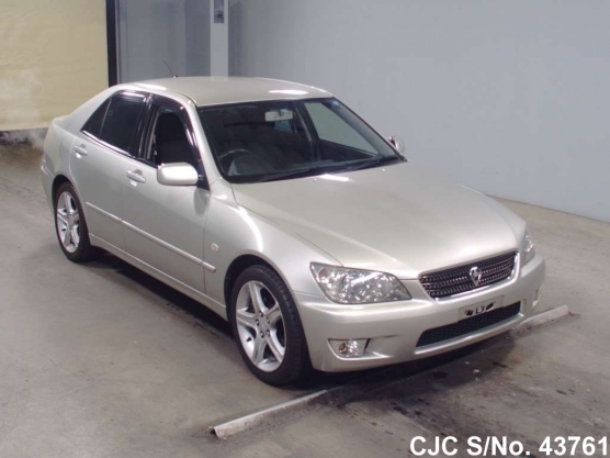 2002 Toyota / Altezza Stock No. 43761
