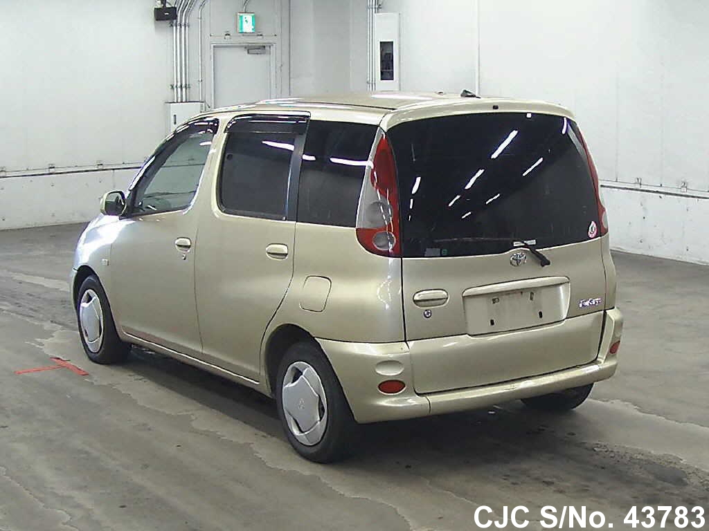 2000 Toyota Funcargo Gold for sale | Stock No. 43783 | Japanese Used ...