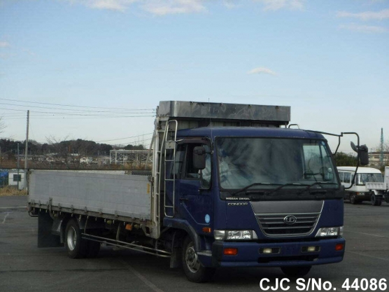 2000 Nissan / Condor Stock No. 44086