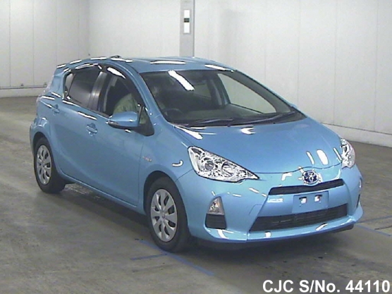 2013 Toyota / Aqua Stock No. 44110
