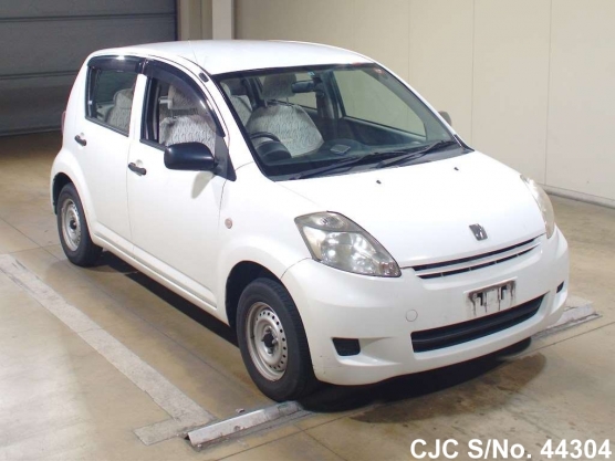 2007 Toyota / Passo Stock No. 44304