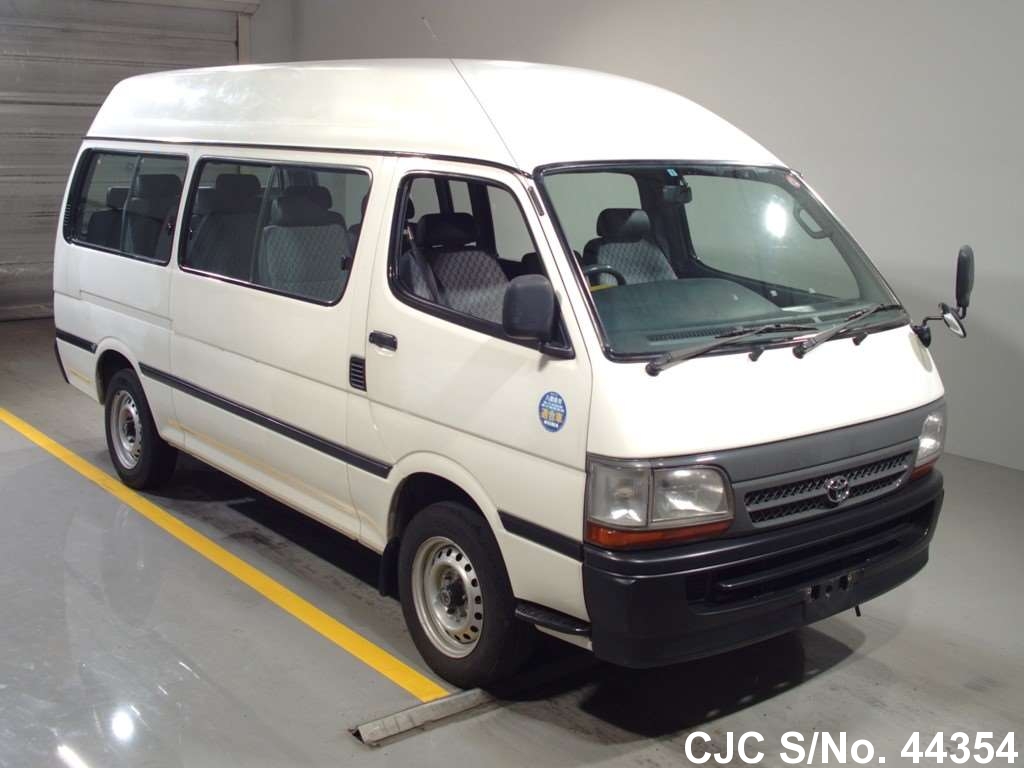 Тойота hiace 2002