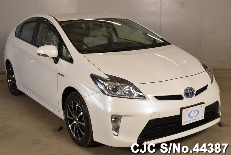 2013 Toyota Prius Hybrid Pearl for sale | Stock No. 44387
