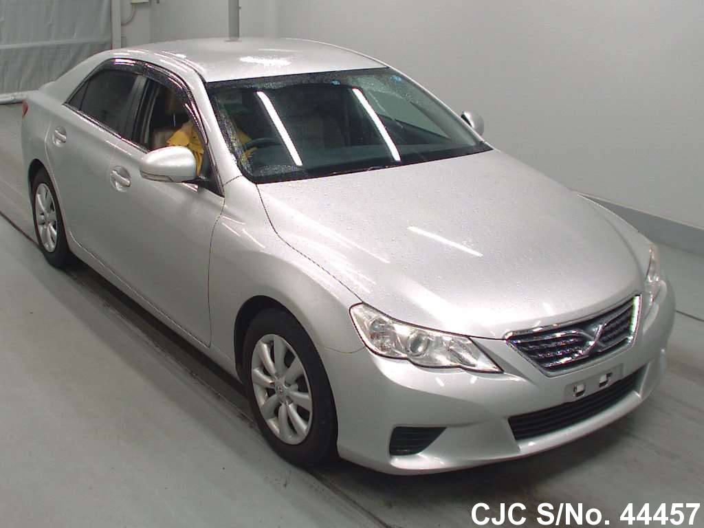 Toyota mark x 2010