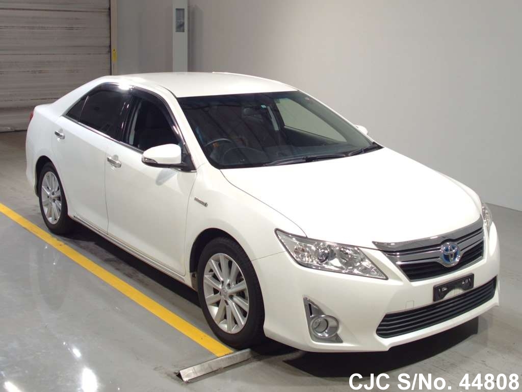 2013 Toyota Camry Pearl for sale Stock No. 44808 Japanese Used Cars