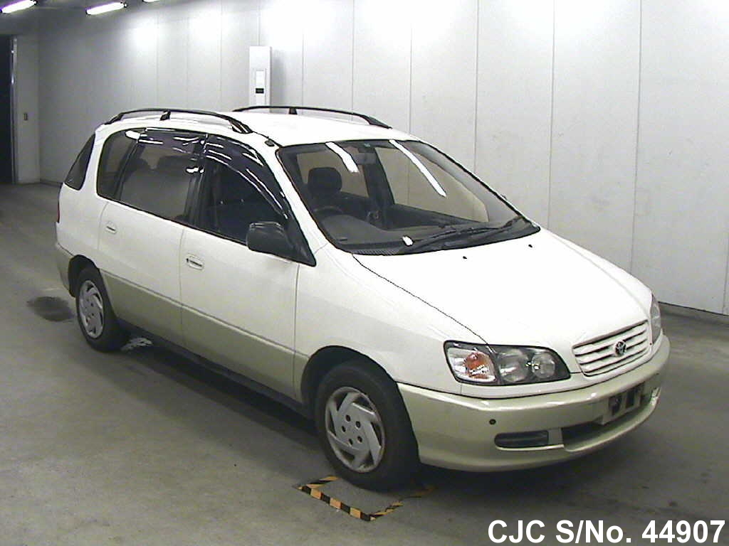 Toyota ipsum 1997