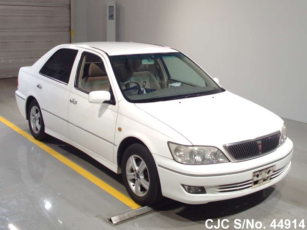 2003 Toyota Vista White for sale Stock No. 44914 Japanese Used Cars