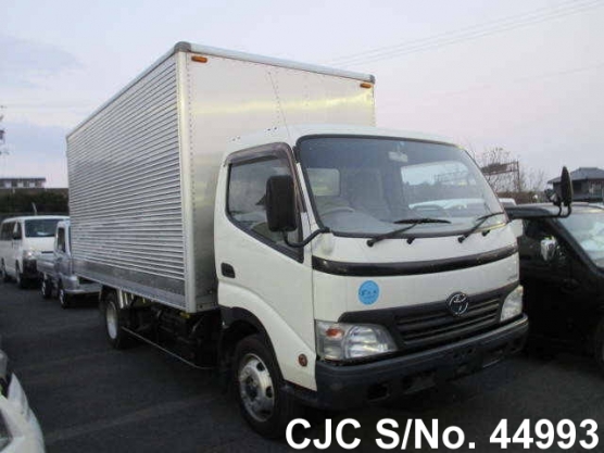 2009 Hino / Dutro Stock No. 44993