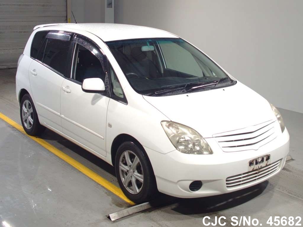 Toyota spacio 2003