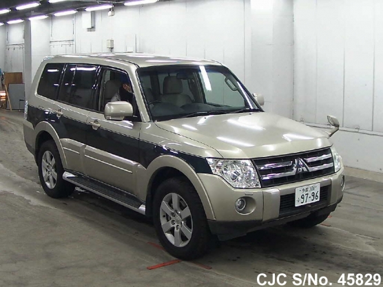 2007 Mitsubishi / Pajero Stock No. 45829