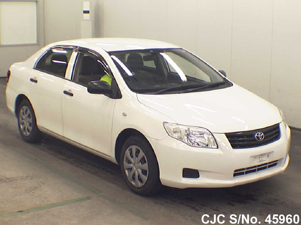 Toyota corolla axio комплектации