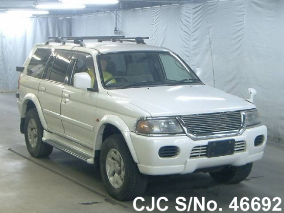 2000 Mitsubishi / Challenger Stock No. 46692