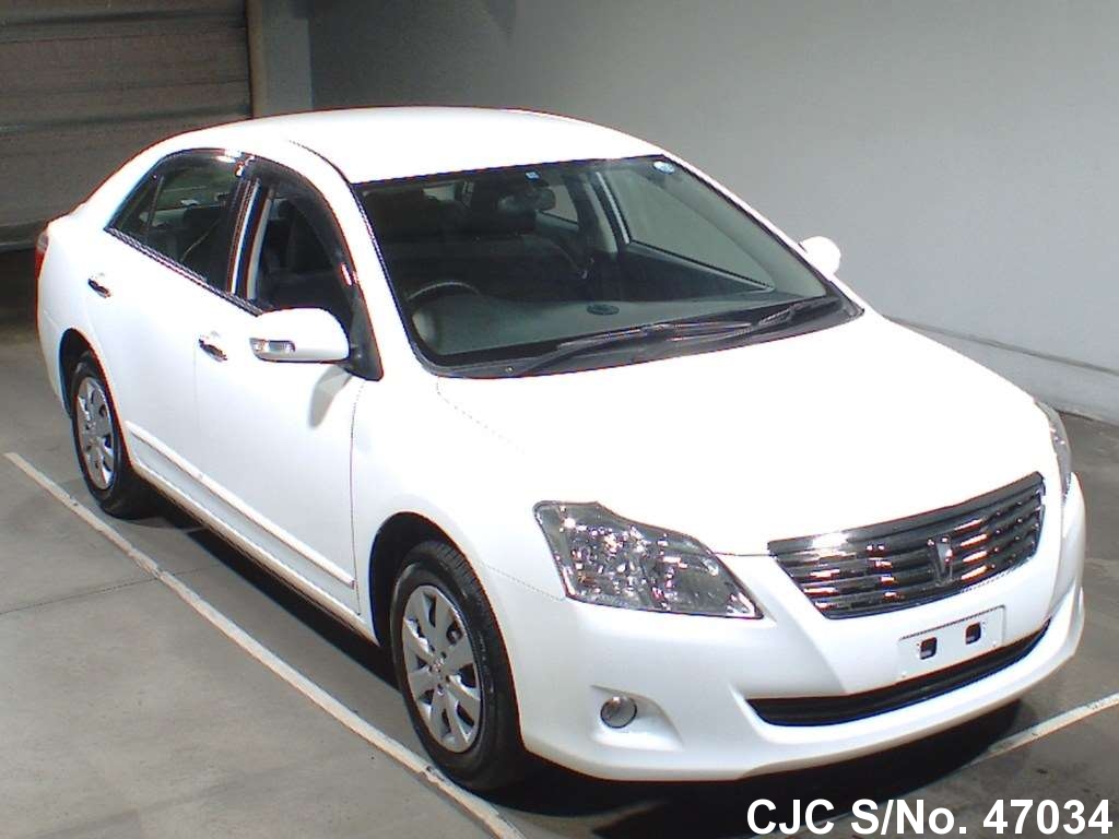 Toyota premio 2009