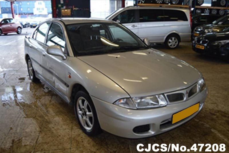Mitsubishi carisma 1998