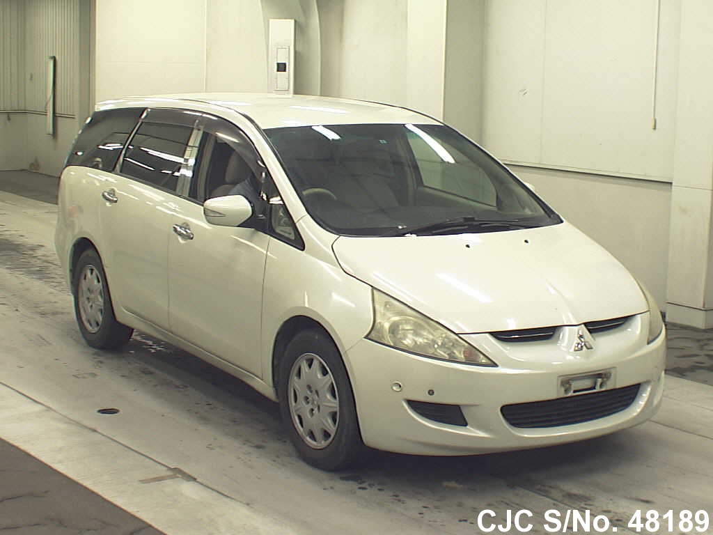 Mitsubishi grandis 2003 2011