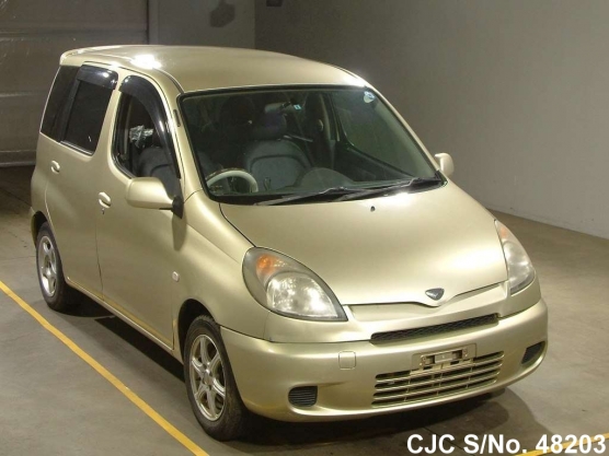 2001 Toyota / Funcargo Stock No. 48203