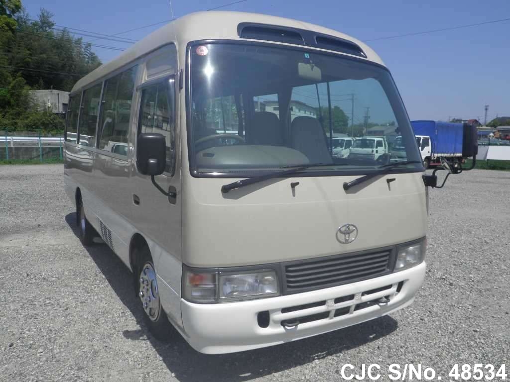 Toyota coaster фото