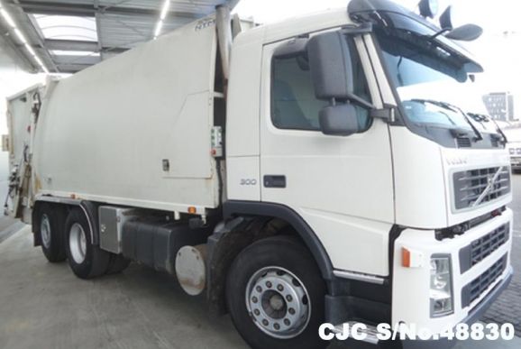 2005 Volvo / FM9 Stock No. 48830