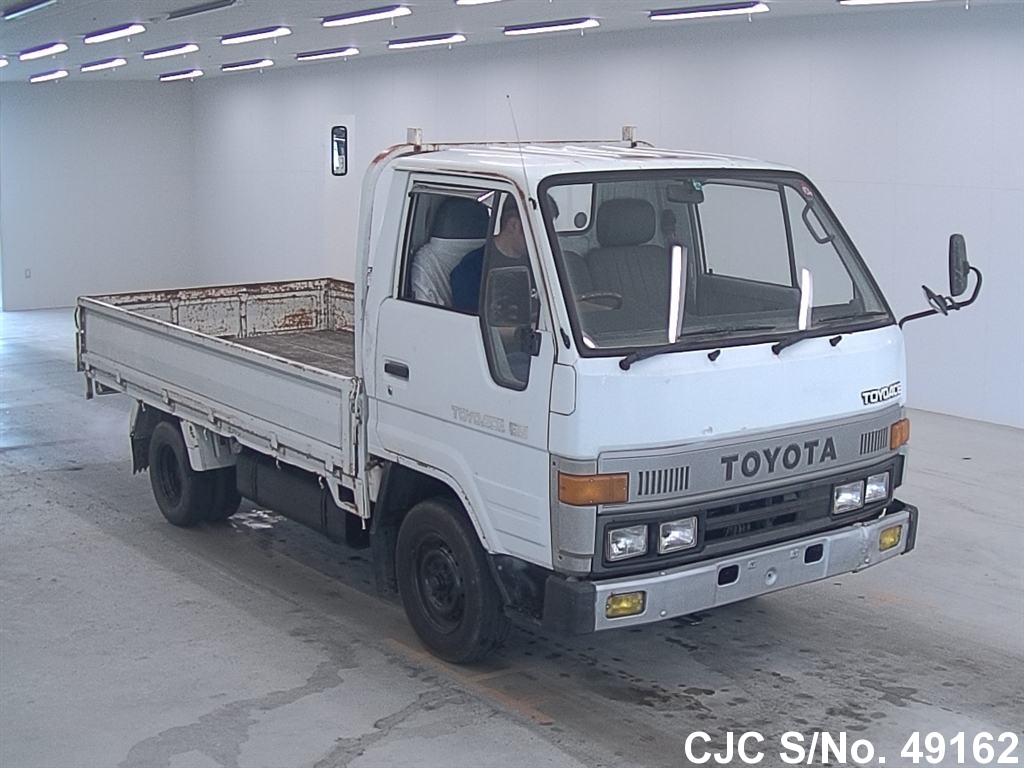 Toyota toyoace фото