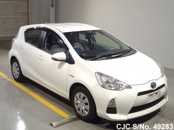 2013 Toyota / Aqua Stock No. 49283