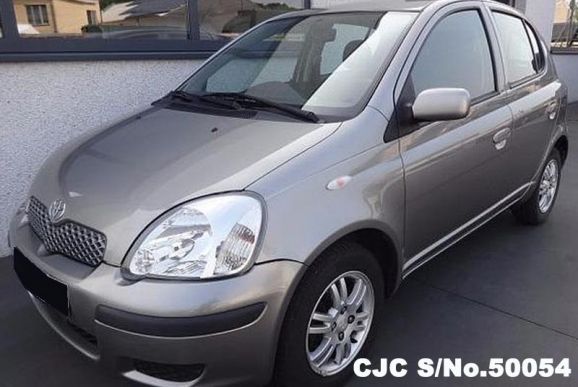 2004 Toyota / Vitz - Yaris Stock No. 50054