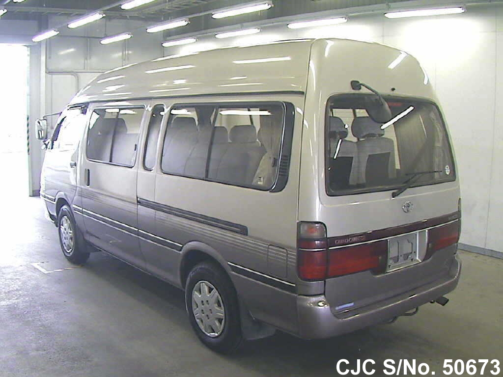 Toyota hiace 2003