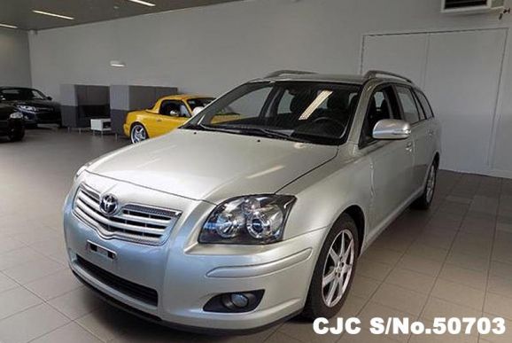 2009 Toyota / Avensis Stock No. 50703