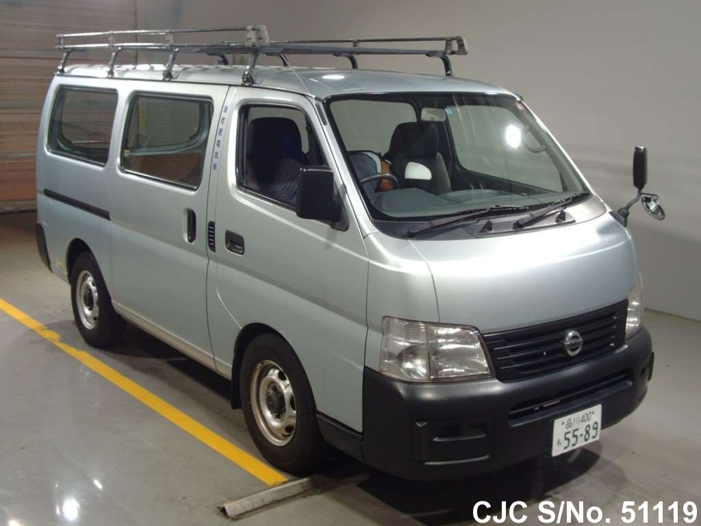 Nissan caravan 2003