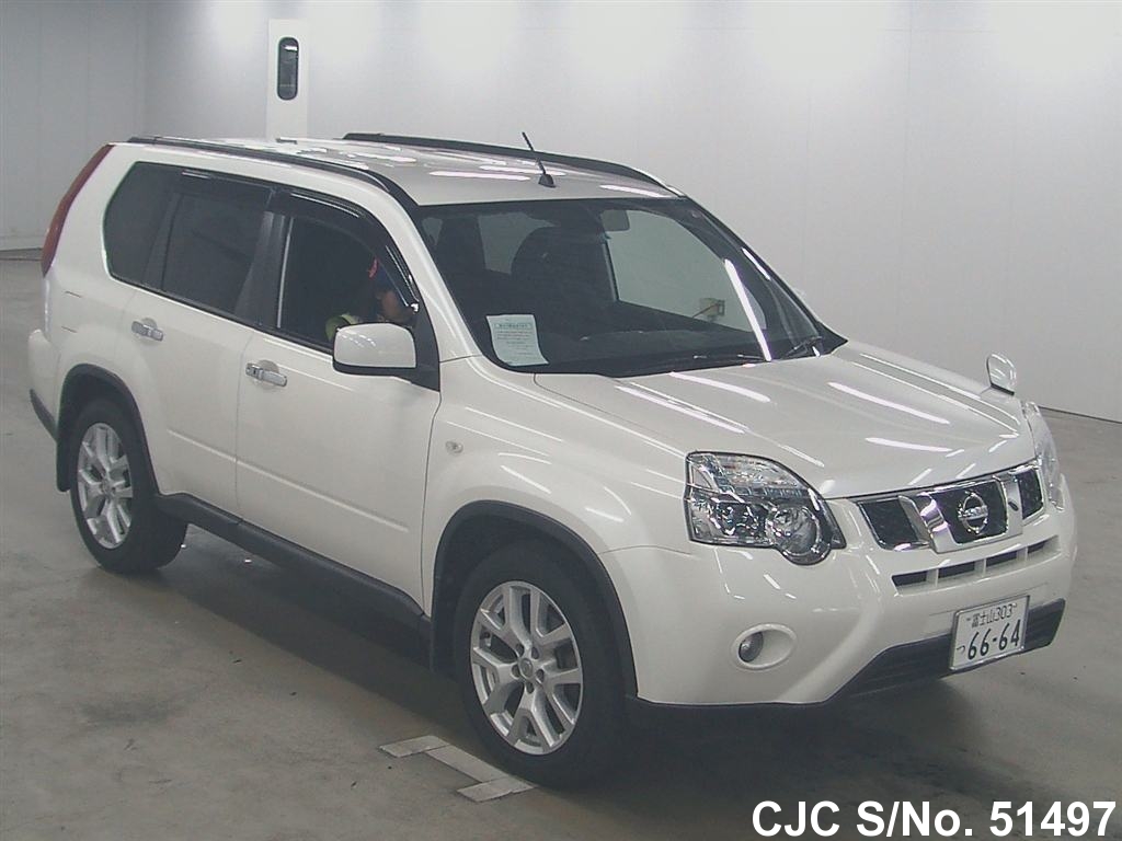2010 Nissan XTrail Pearl for sale Stock No. 51497 Japanese Used