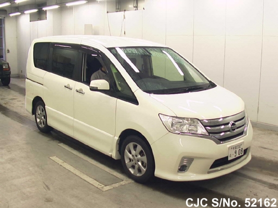 Nissan serena 2012