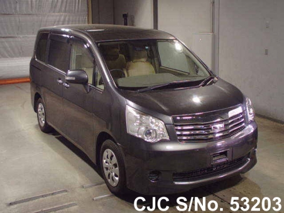2011 Toyota / Noah Stock No. 53203