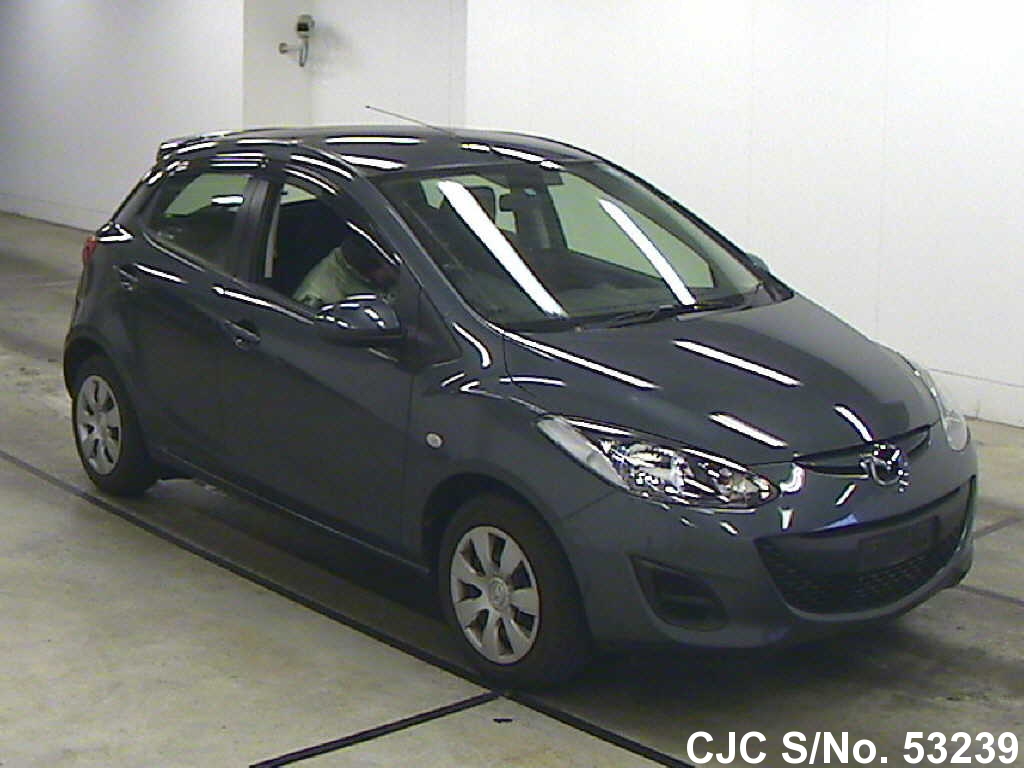Mazda demio 2012
