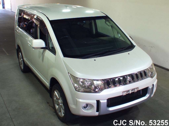 2008 Mitsubishi / Delica D5 Stock No. 53255