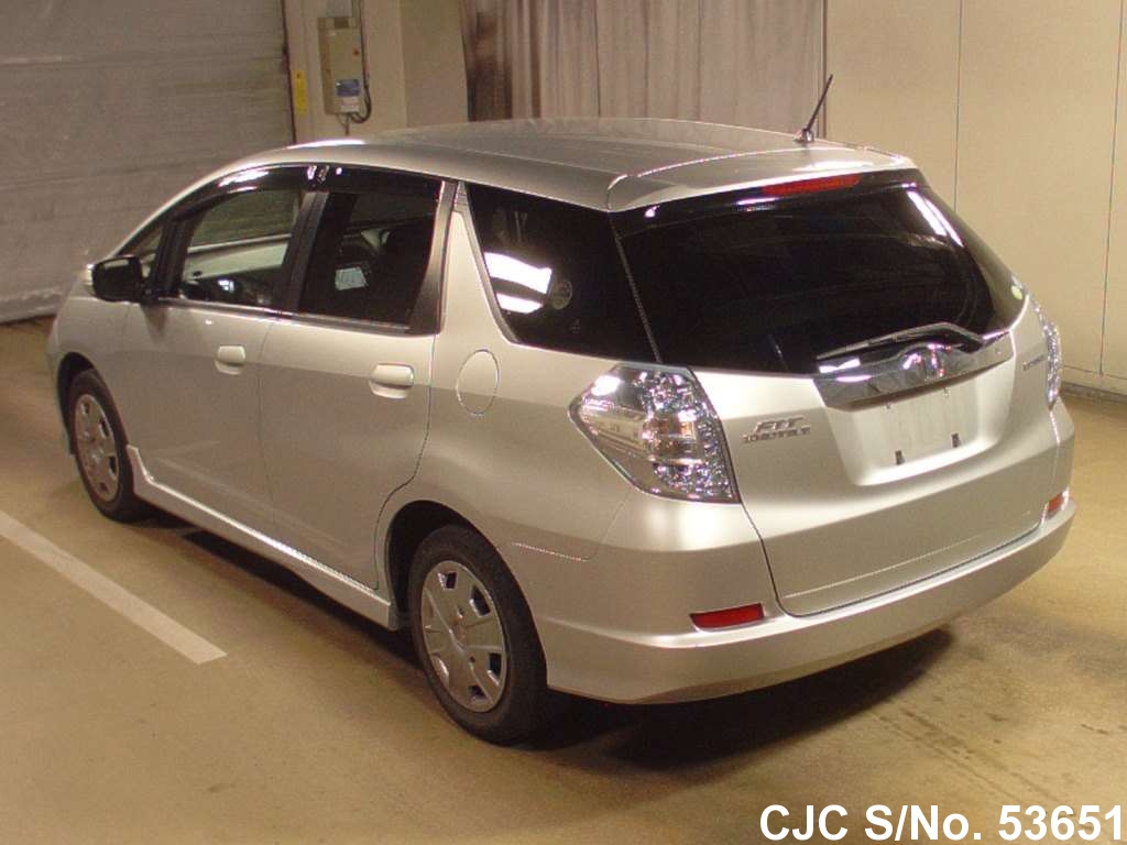 Honda fit shuttle клиренс