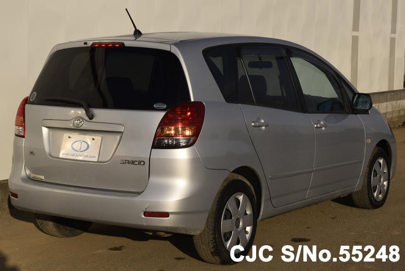 Toyota spacio 2003