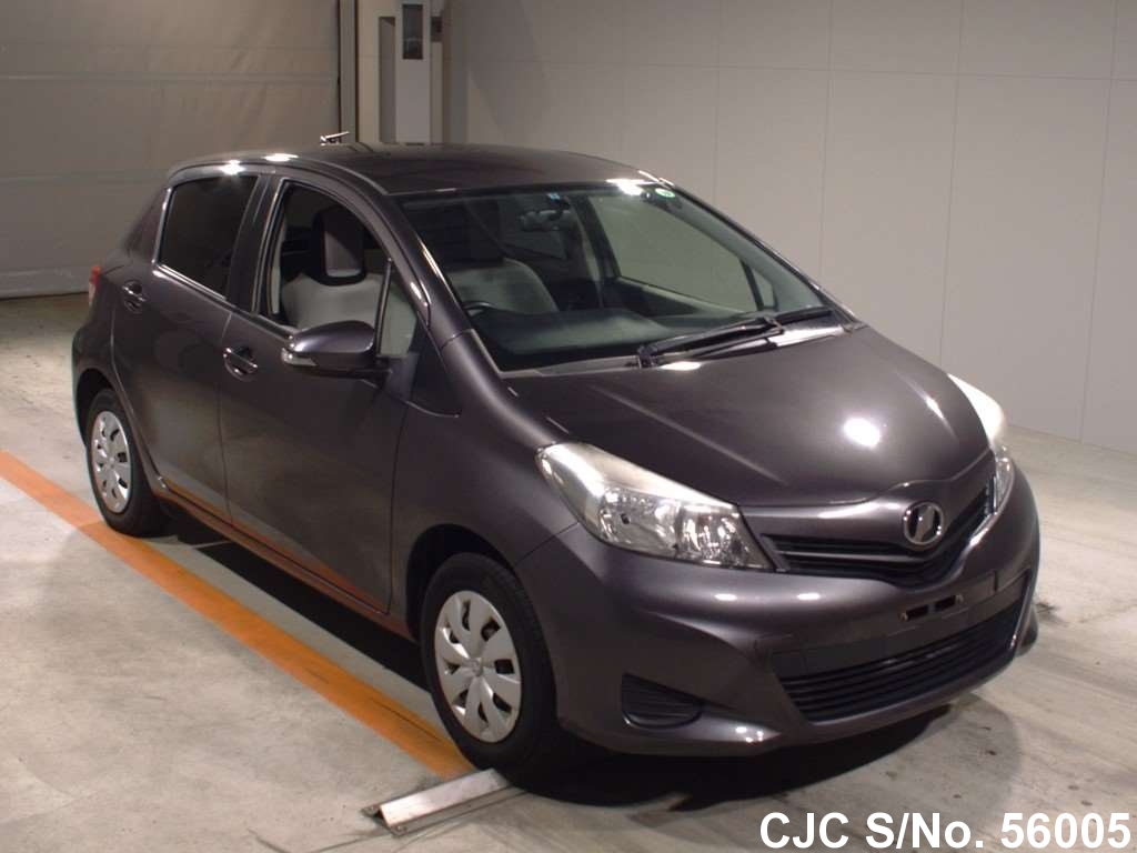 Toyota vitz 2012