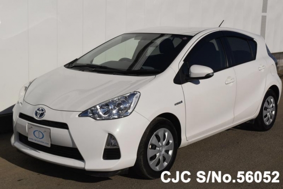 TOYOTA AQUA 2012年 2012 Toyota Aqua White for sale | Stock No. 56052 | Japanese Used