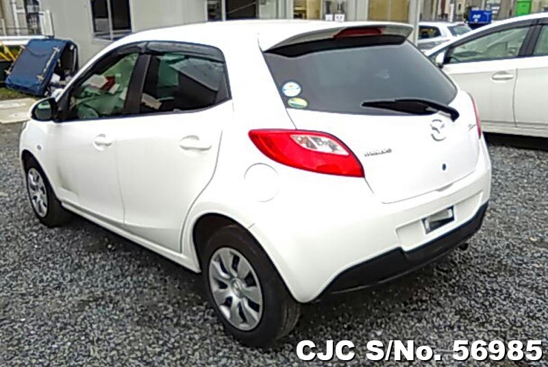 Mazda demio 2013