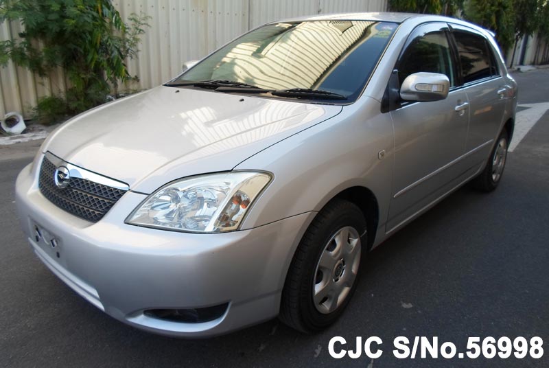 Toyota corolla runx 2004