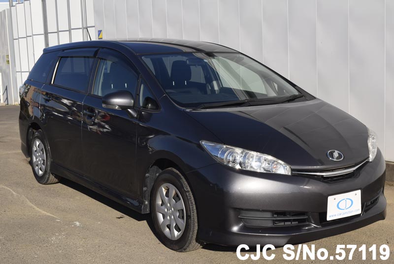 Toyota wish 2013