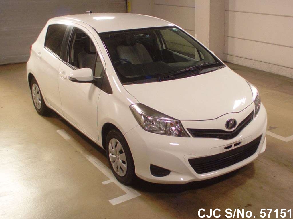 Toyota vitz 2014