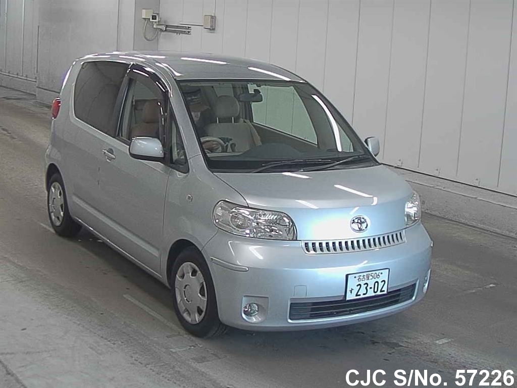 Toyota porte обзор