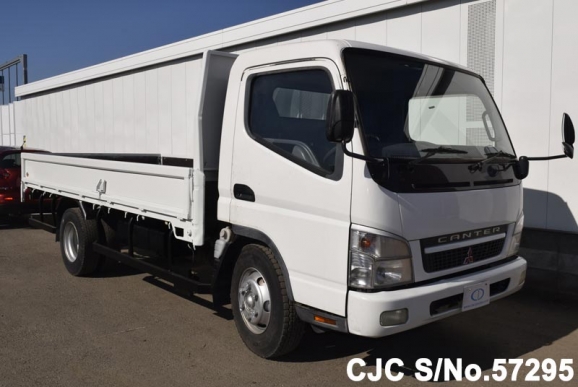 2005 Mitsubishi / Canter Stock No. 57295