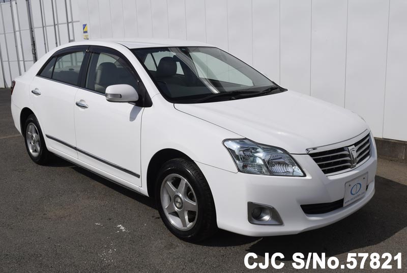 Toyota premio 2012